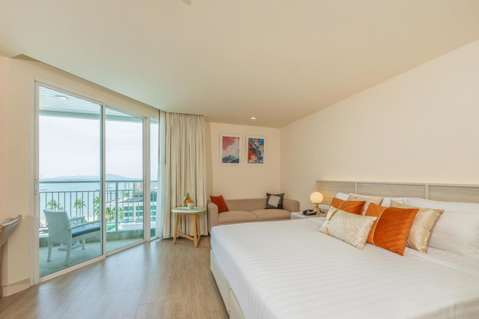 Pattaya Sea View Hotel - Sha Extra Plus Pokoj fotografie